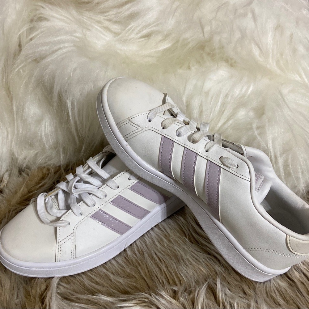 Adidas Grand Court Damen Sneakers Sportschuhe Freizeitschuhe Halbschuhe 8.5 - Picture 2 of 12